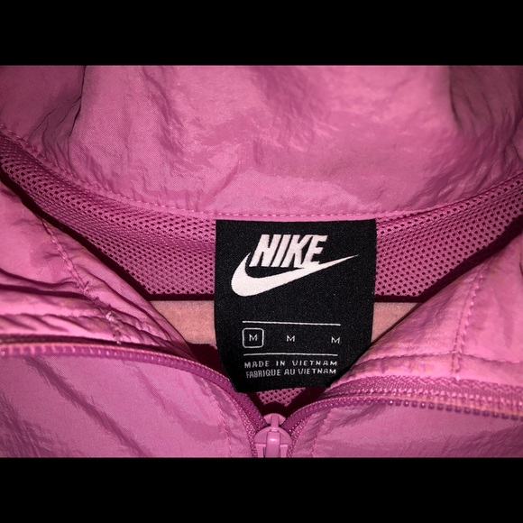 Vintage pink Nike windbreaker - Picture 3 of 4